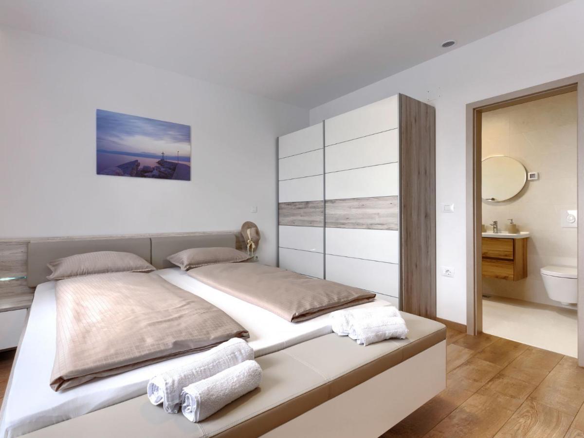 Holiday Home Villa Dora By Interhome พูลา ภายนอก รูปภาพ