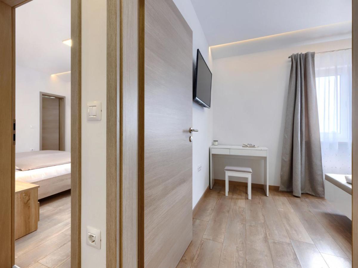 Holiday Home Villa Dora By Interhome พูลา ภายนอก รูปภาพ